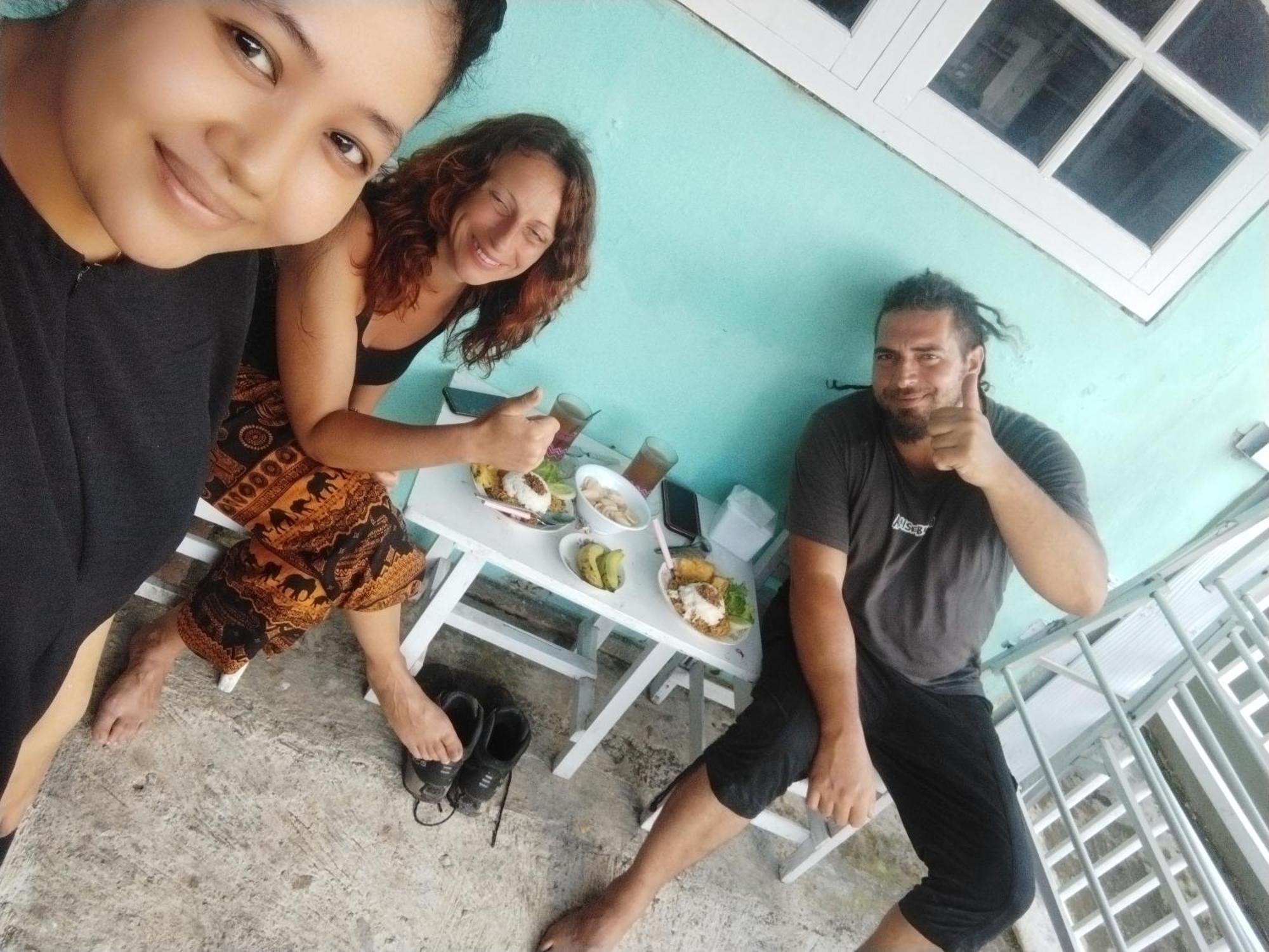 Nio Homestay And Tour Licin Екстериор снимка