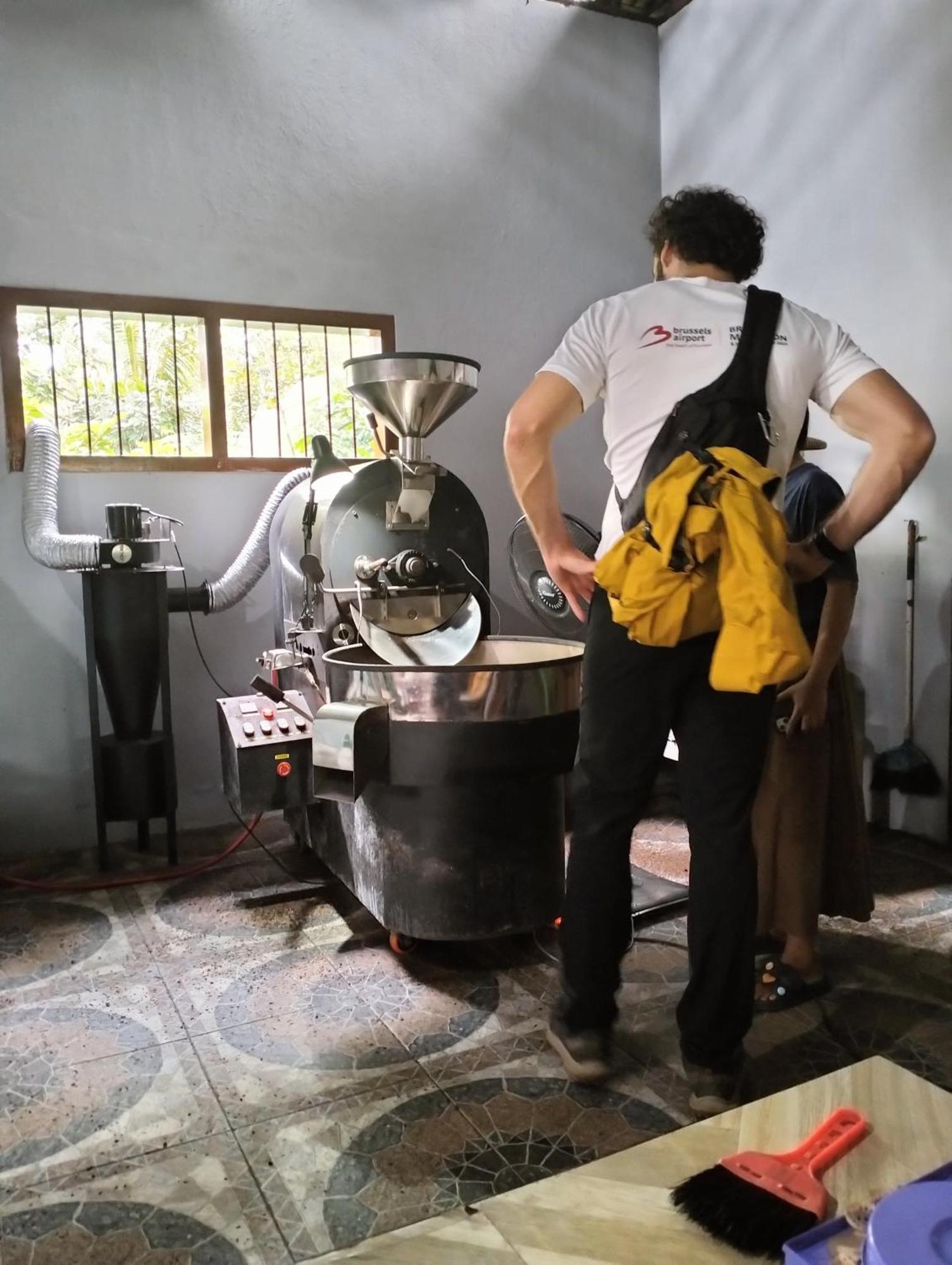 Nio Homestay And Tour Licin Екстериор снимка