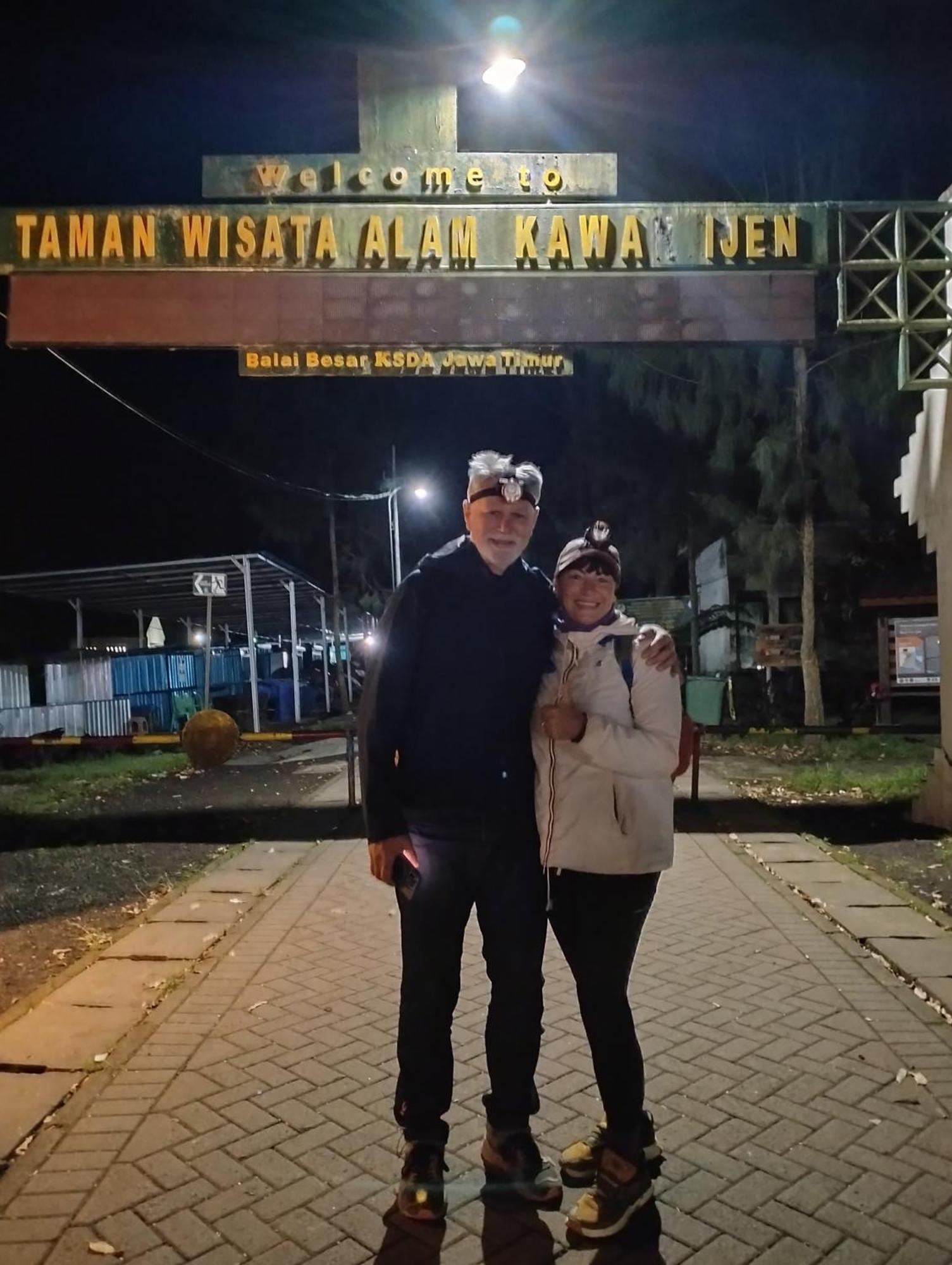 Nio Homestay And Tour Licin Екстериор снимка