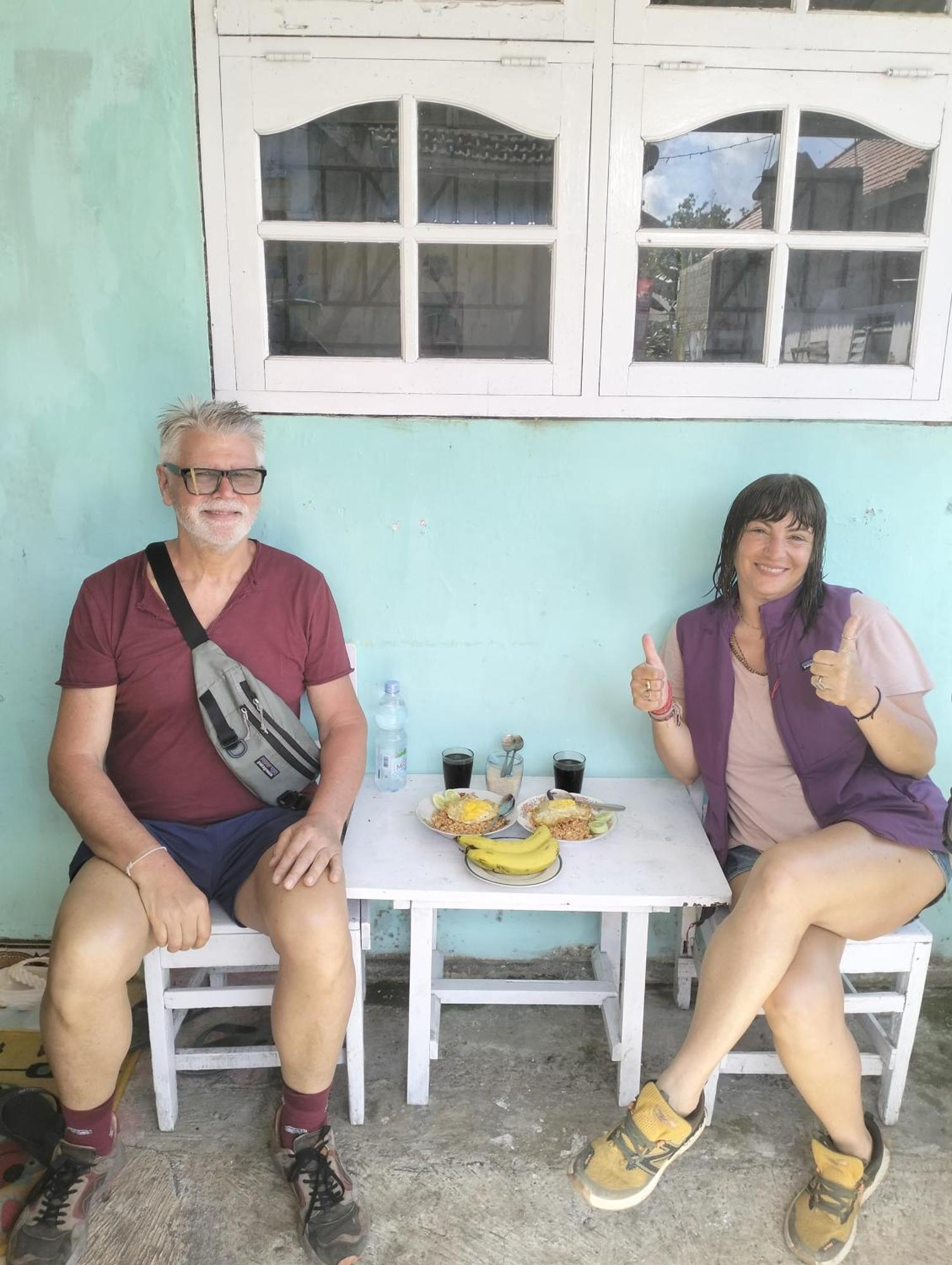 Nio Homestay And Tour Licin Екстериор снимка
